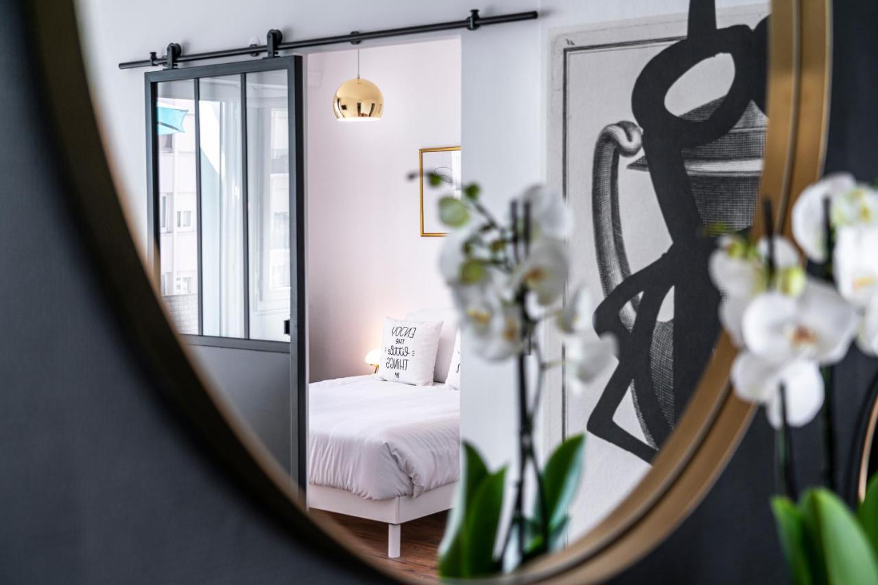 Apartament Au Palais Des Pyrenees! Hyper Centre -Clim-Balcon-Parking Gratuit Pau Zewnętrze zdjęcie