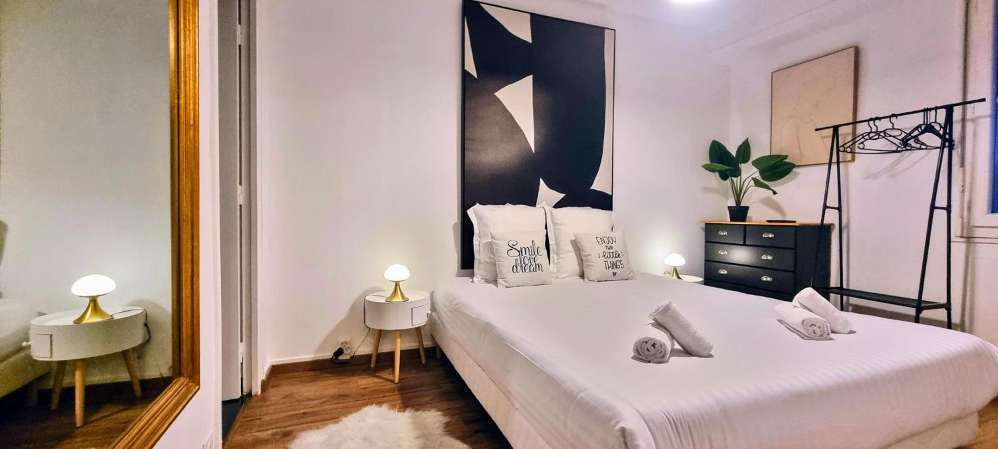 Apartament Au Palais Des Pyrenees! Hyper Centre -Clim-Balcon-Parking Gratuit Pau Zewnętrze zdjęcie